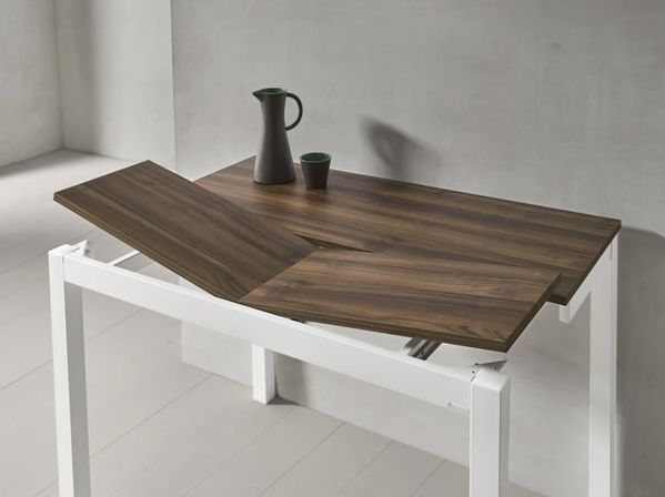 mesa marrón