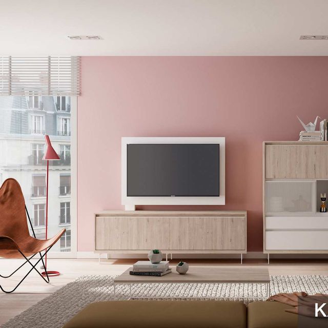 salón con pared rosa